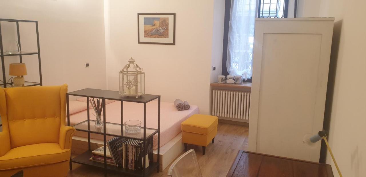 Appartement Isola Dal Verme Flat à Milan Extérieur photo